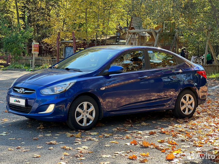 Hyundai Solaris 1.4 AT, 2012, 95 000 км