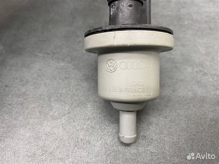Клапан вентиляции топливного бака VW Jetta 2006