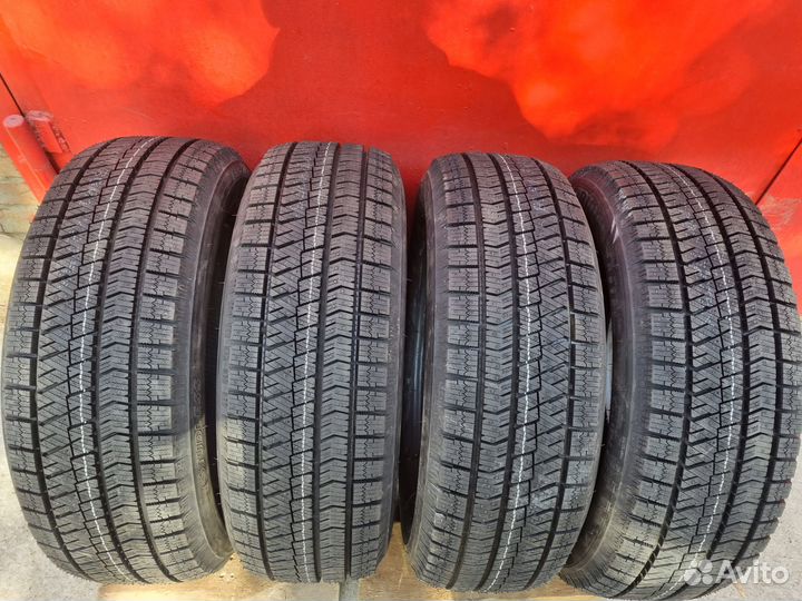 Bridgestone Blizzak Ice 205/60 R16