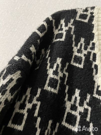 Кардиган женский вязаный оверсайз