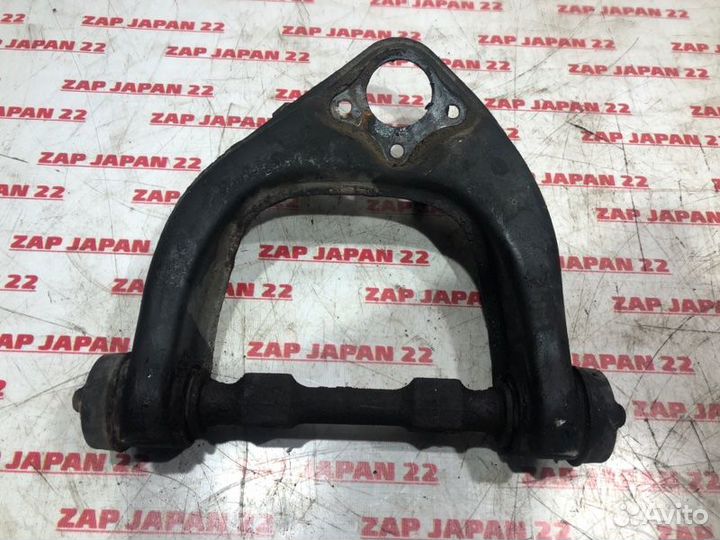 Рычаг подвески верхний передний правый Mitsubishi