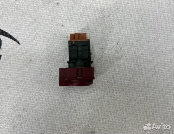 Кнопка аварийной сигнализации Citroen C4 хэтчбек