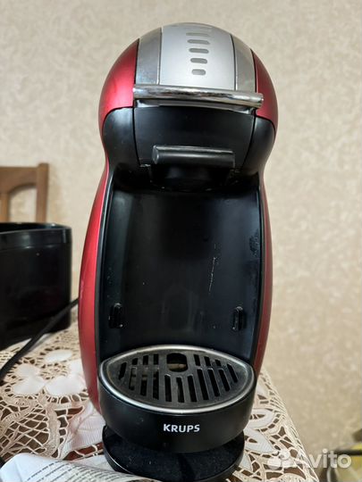 Кофеварка Nescafe dolce gusto