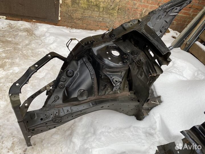 Четверть передняя на infiniti jx35 qx60 L50