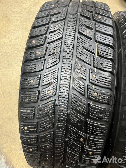 Kumho I'Zen KW22 215/55 R17 98T