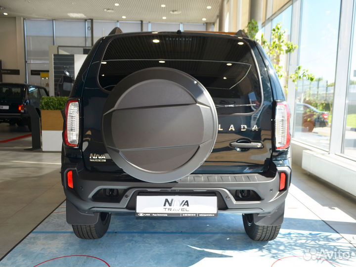ВАЗ Niva Travel 1.7 МТ, 2023