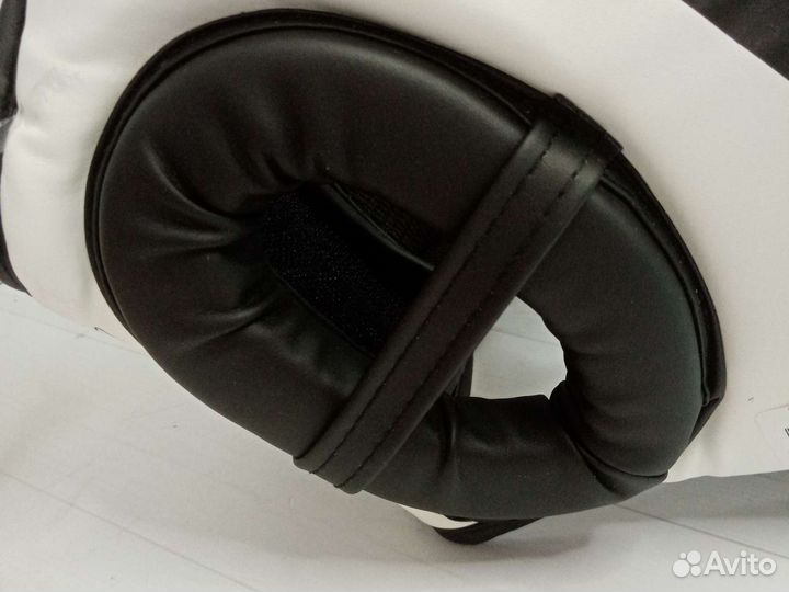 Боксерский шлем