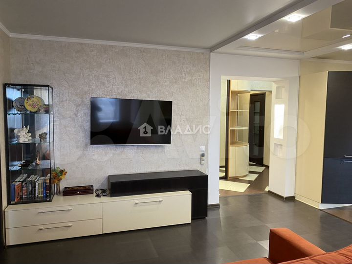 3-к. квартира, 76 м², 9/10 эт.