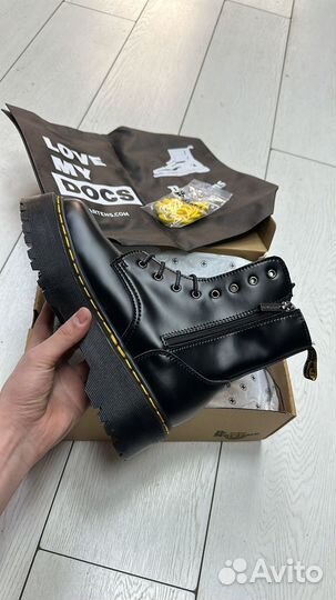 Ботинки Dr.Martens чёрные женские платформа