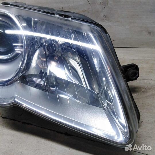 Фара правая Volkswagen Passat B6
