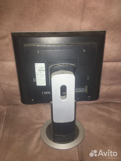 Монитор LG flatron L1730B