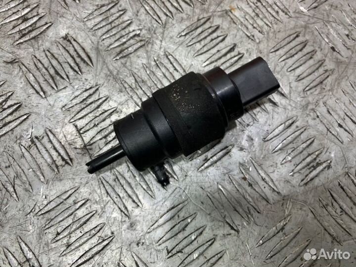 Насос омывателя Audi A6 4G2 2013