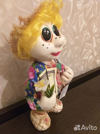 Сувенир Домовой оберег кукла фарфоровая