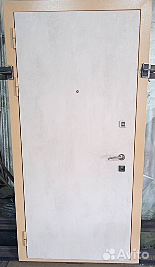 Дверь входная металлическая цвет Бетон