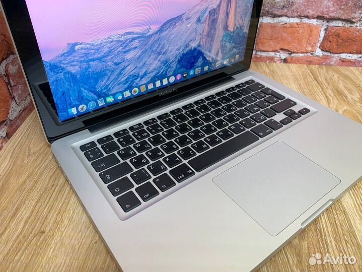 MacBook nvidia Intel 13 дюймов SSD240 для работы