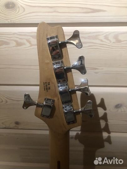 Бас гитара ibanez Tr series 75