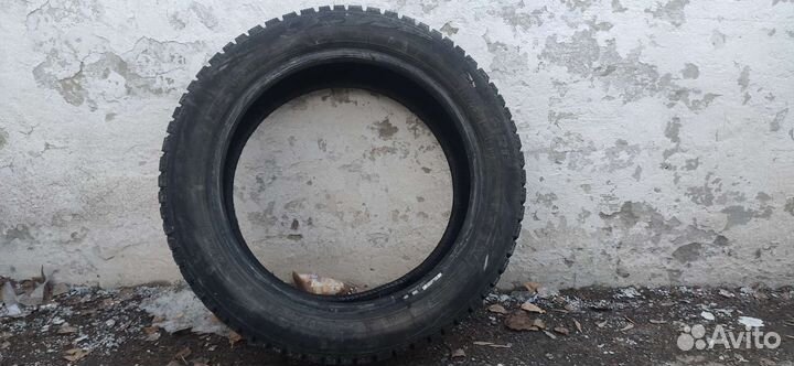 Formula Ice 215/50 R17 95T