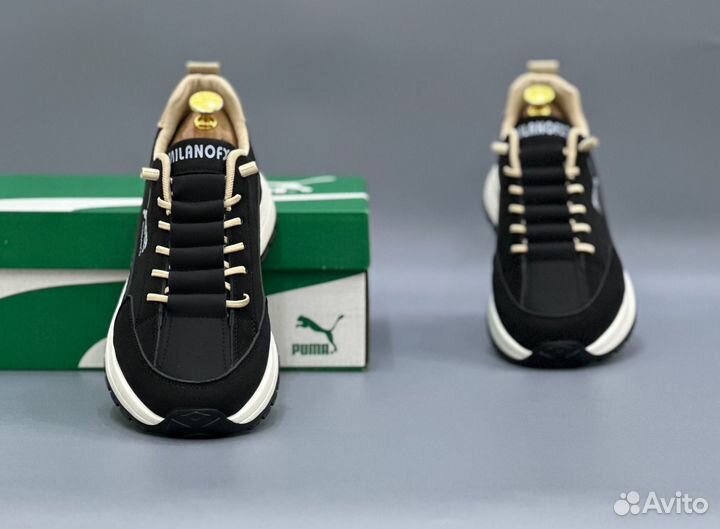 Мужские весенние кроссовки