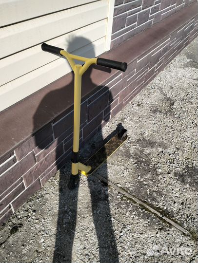 Трюковой самокат