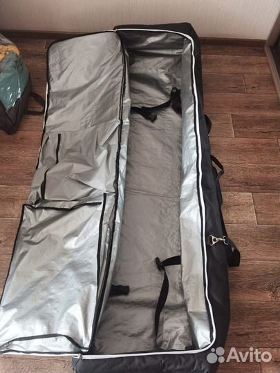 Чехол для горных лыж и сноуборда (трехместный)