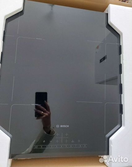 Варочная индукционная плита Bosch PIE651FC1E