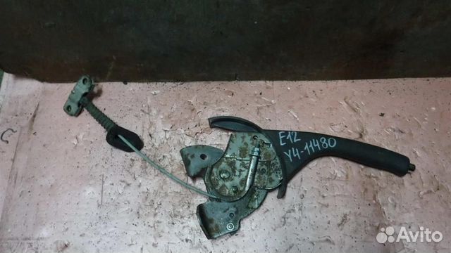 Рычаг стояночного тормоза Toyota Corolla (E120) 2