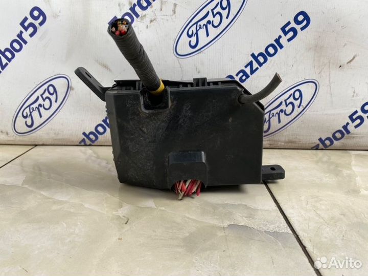 Блок предохранителей подкапотный Hyundai Tucson JM