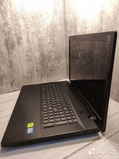 Игровой Lenovo 17.3 Дюйма с SSD/Nvidia 2GB/core i5