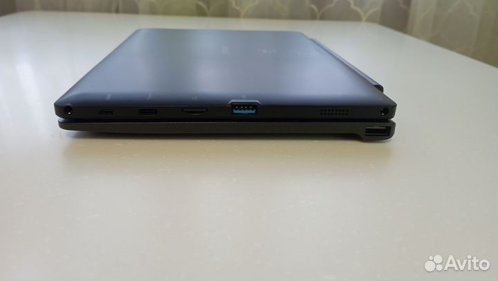 Планшет-ноутбук 10.1