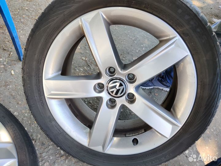 Nokian Tyres Hakka Blue 2 215/50 R17