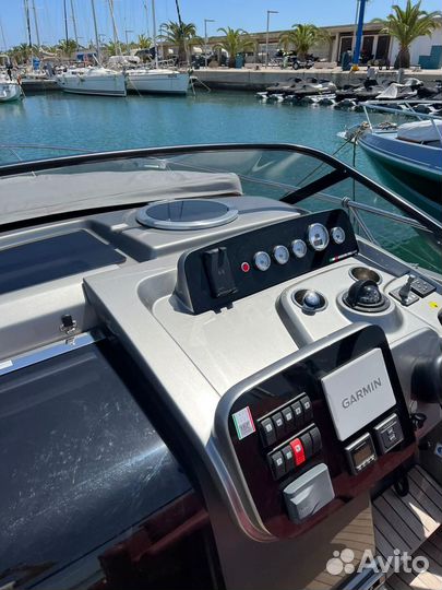 Моторная яхта Е30 Местонахождение Балис