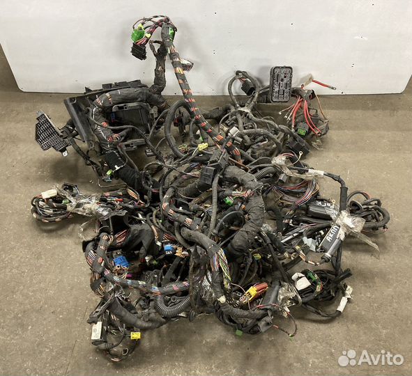 Проводка торпеды/салона Volkswagen Passat B6