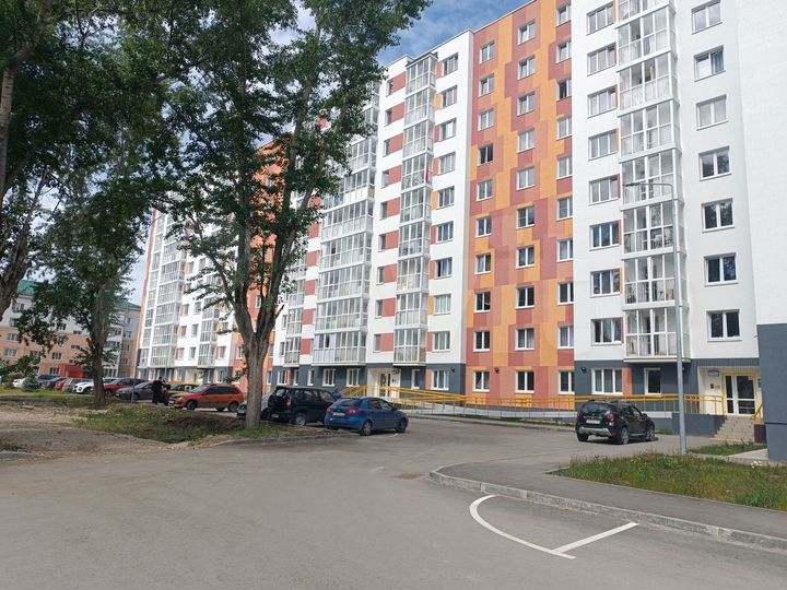 2-к. квартира, 48,2 м², 7/10 эт.