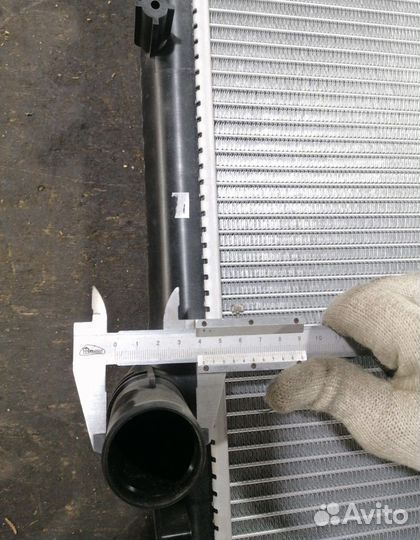 Радиатор двс chrysler 300c