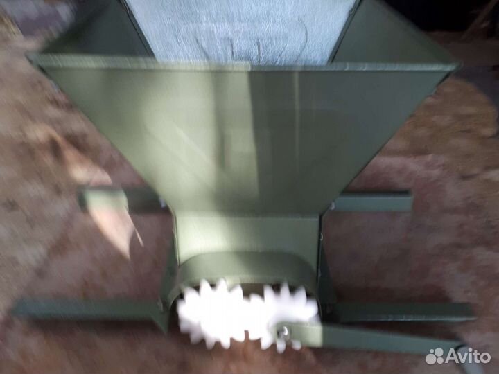 Давилка мялка для винограда дв-3