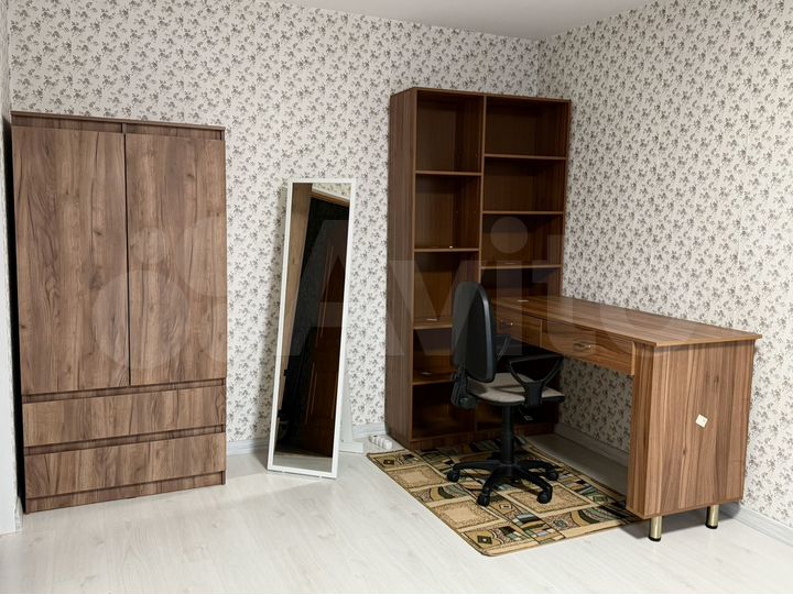 2-к. квартира, 54 м², 6/10 эт.