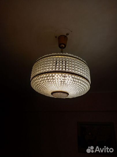 Люстра хрустальная потолочная