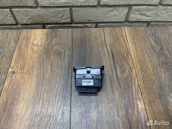 Hyundai Equus 2009-2016 Блок кнопок