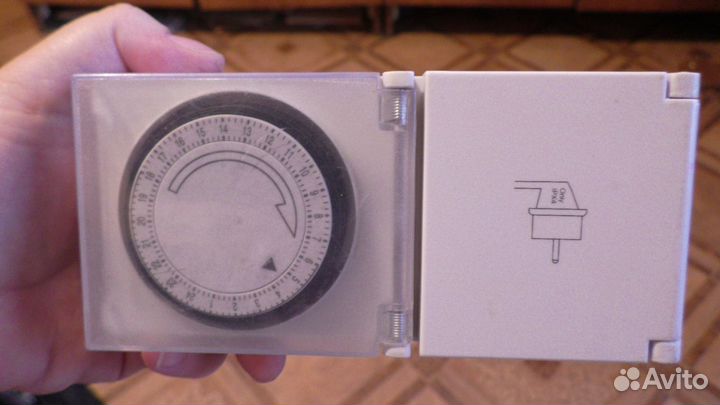 Таймер механический розеточный уличный TG-24 Eleca