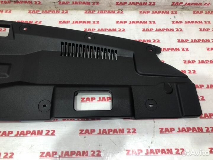 Накладка замка капота Mitsubishi Outlander GF