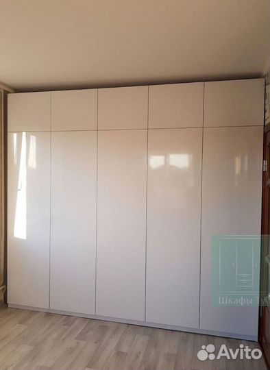 Встроенный шкаф