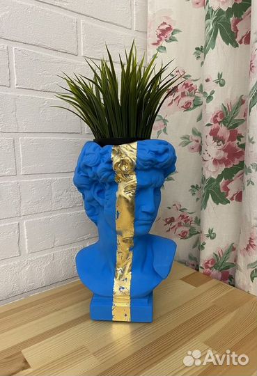 Кашпо из гипса «Давид» с дизайном