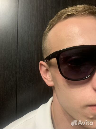 Солнцезащитные очки carrera 8059