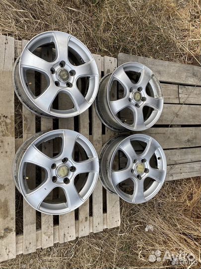 Литые диски r16