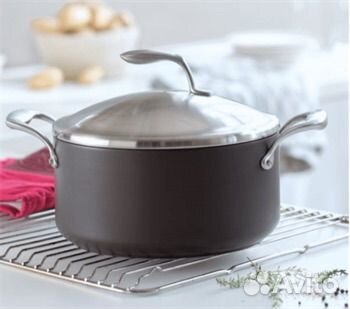 Tupperware кастрюля
