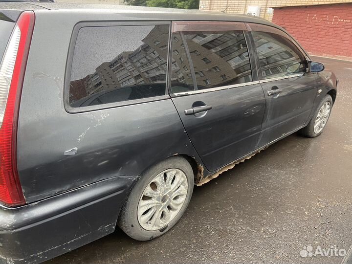 Mitsubishi Lancer Cedia 1.8 CVT, 2001, 300 000 км