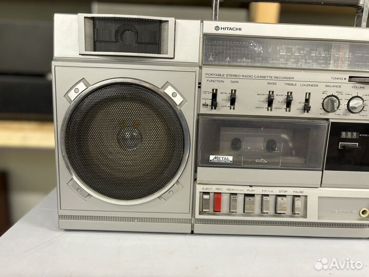 Магнитофон hitachi trk 7700e