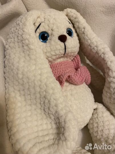 Вязаные игрушки зайка