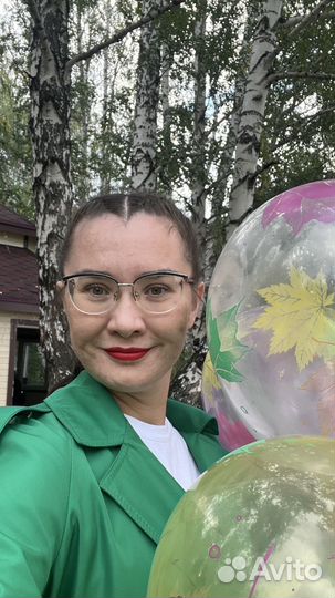 Ведущая на юбилей