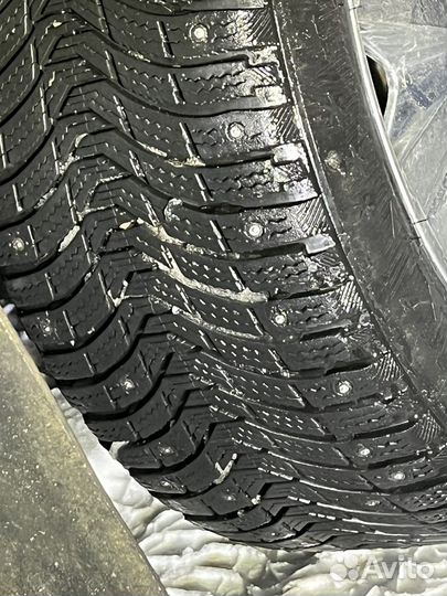 Michelin X-Ice North 3 235/50 R18 104T